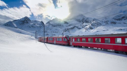 Avvento in Valtellina Trenino Rosso del Bernina Tour di Gruppo
